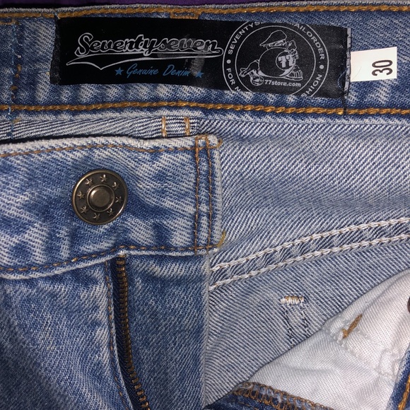 Blue denim jean shorts, size 30 - Picture 4 of 5